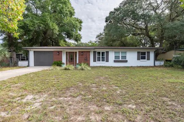 13 NE Choctawhatchee Road, Fort Walton Beach, FL 32548
