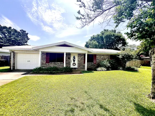 307 NW Sikes Circle, Fort Walton Beach, FL 32548