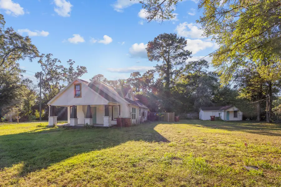 198 E 1st Avenue, Crestview, FL 32536 - Image #3