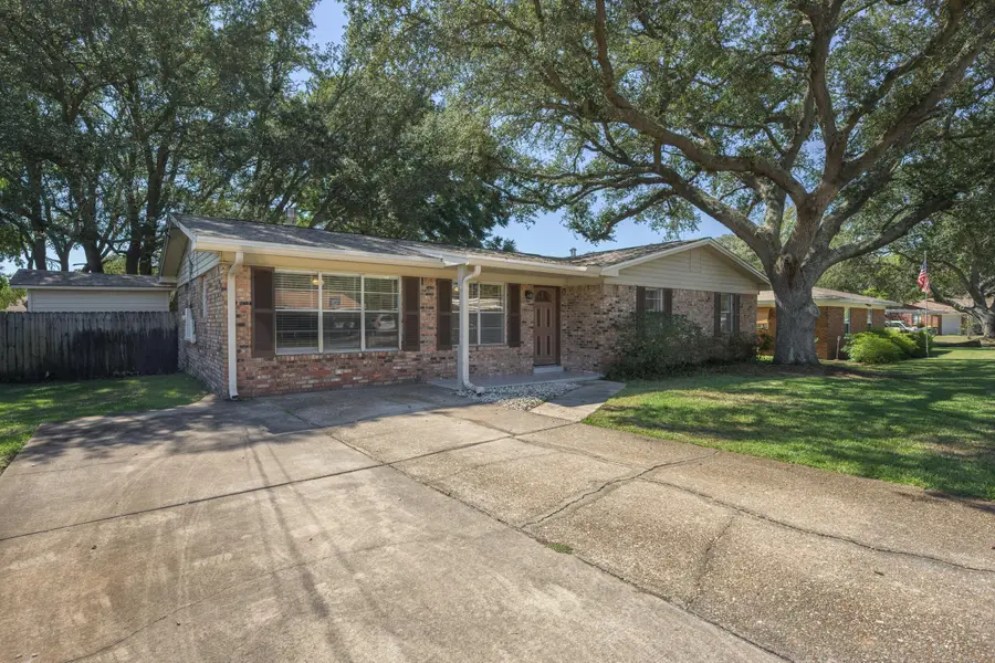 167 Marcia Drive, Mary Esther, FL 32569 - Image #2