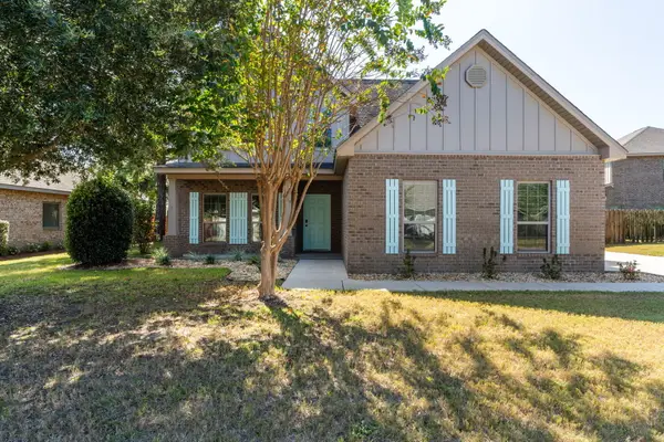 125 Whitman Way, Freeport, FL 32439