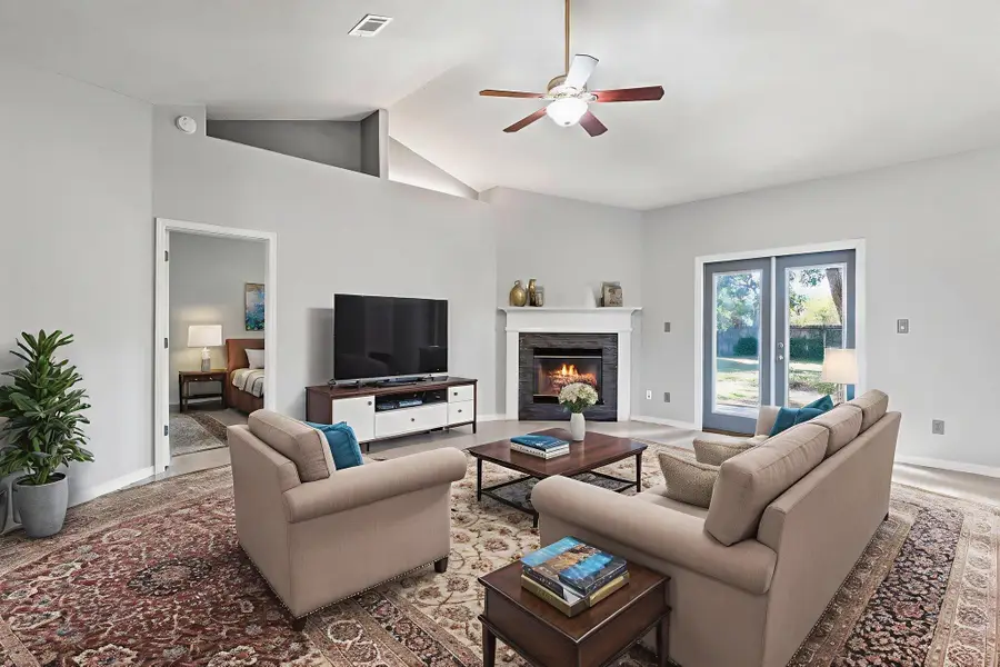 2621 Barefoot Creek Circle, Navarre, FL 32566 - Image #3