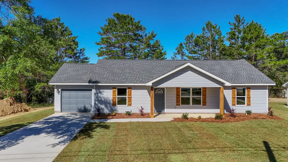 94 W Oleander Avenue, Defuniak Springs, FL 32433 - #1