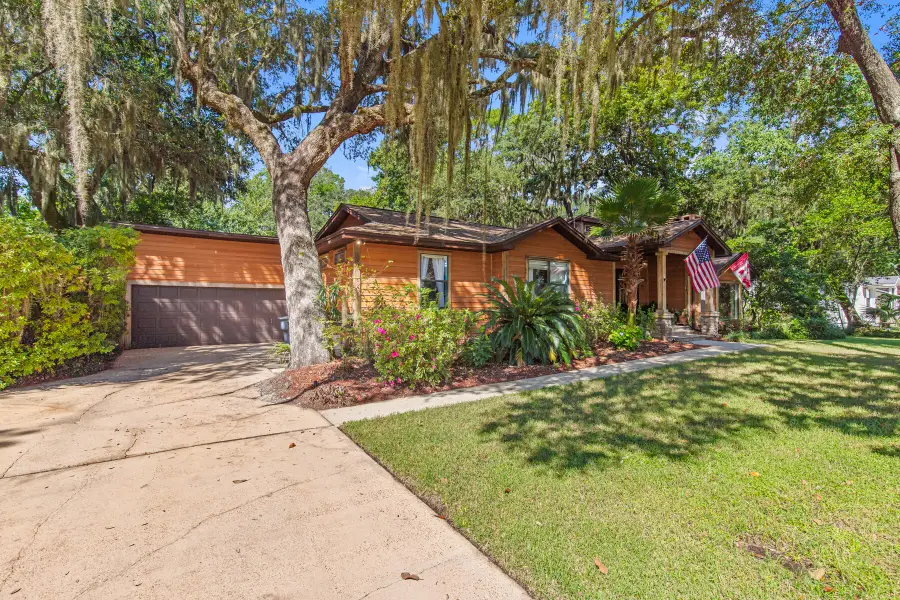 30 SE Bay Drive, Fort Walton Beach, FL 32548 - Image #2