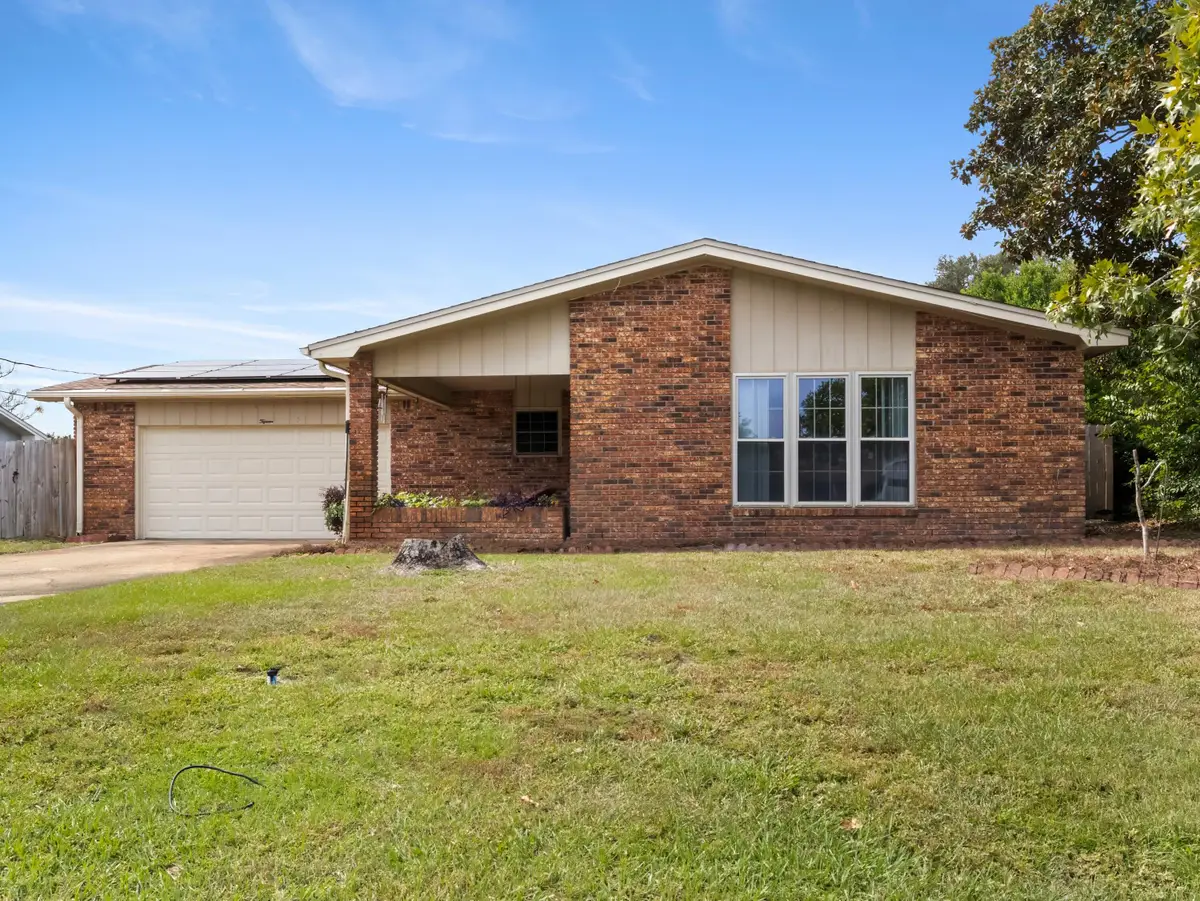 15 W Casa Loma Drive, Mary Esther, FL 32569 - Image #1