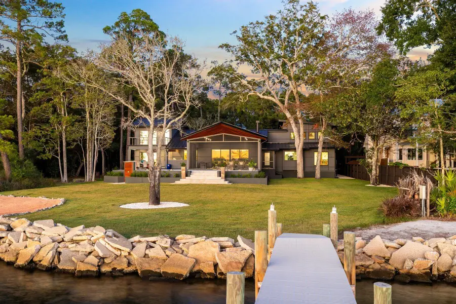 1435 Bayshore Drive, Niceville, FL 32578 - Image #3