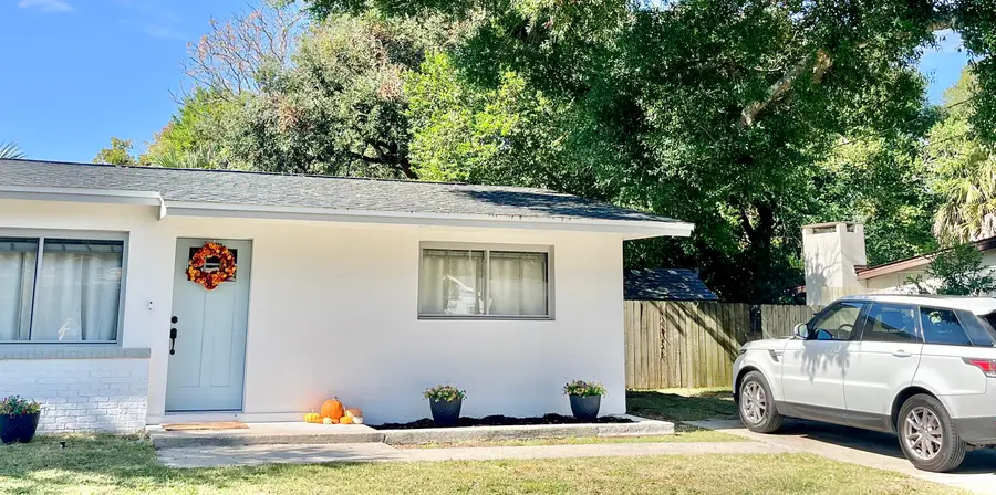 415 Avon Lane, Mary Esther, FL 32569 - Image #3