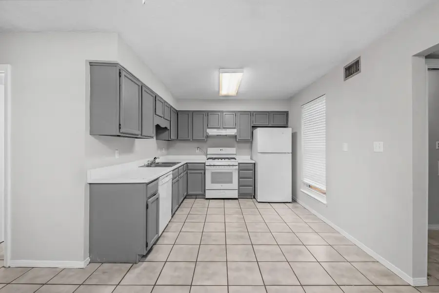 106 4th Avenue, Shalimar, FL 32579 - Image #2