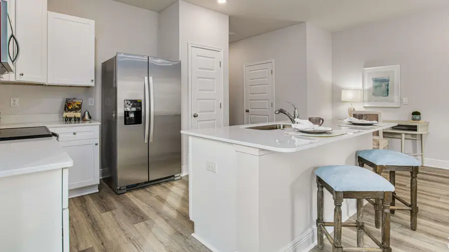 8475 Midtown Court, Navarre, FL 32566 - Image #3