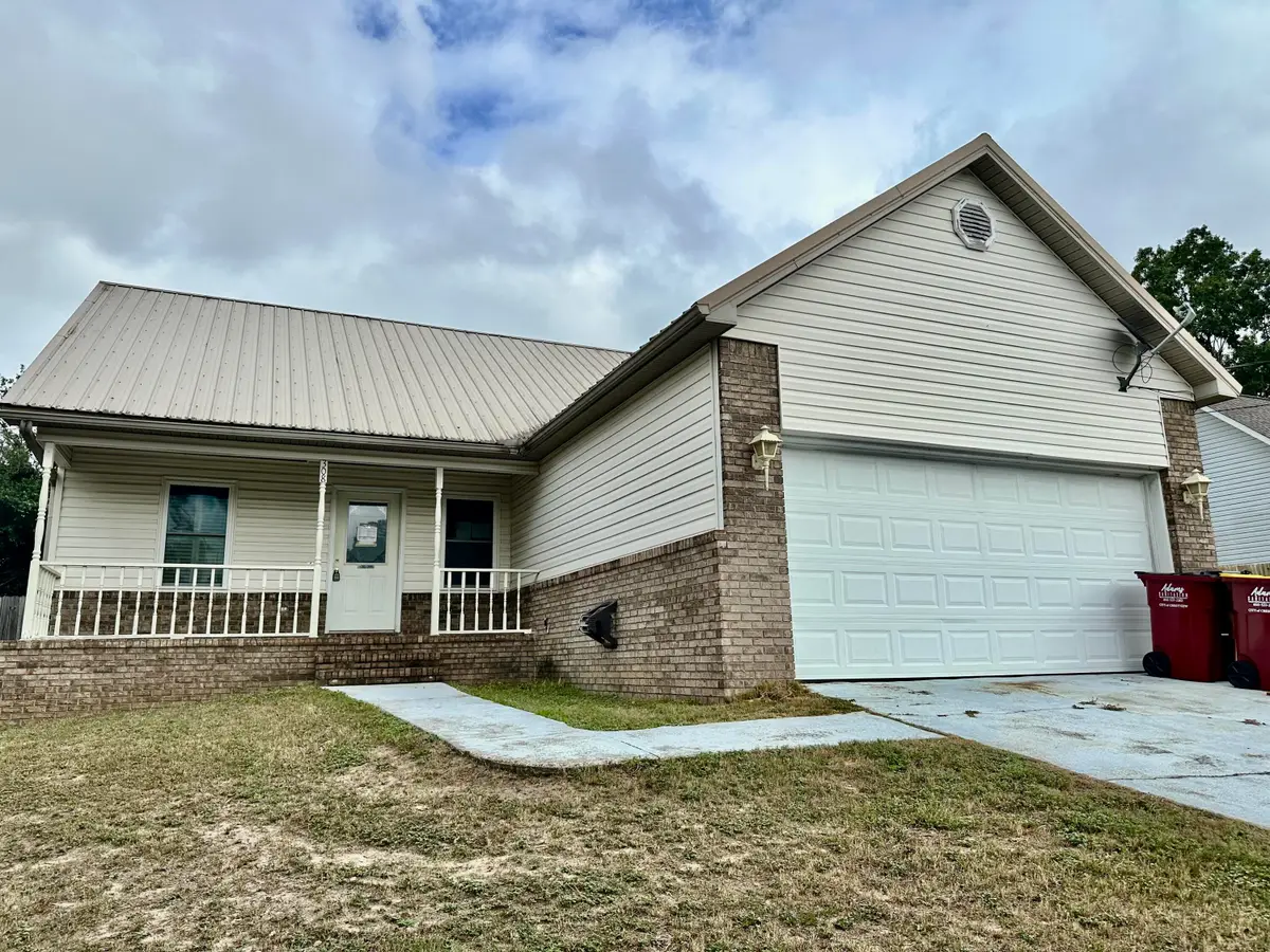 308 Island Drive, Crestview, FL 32536 - Image #1