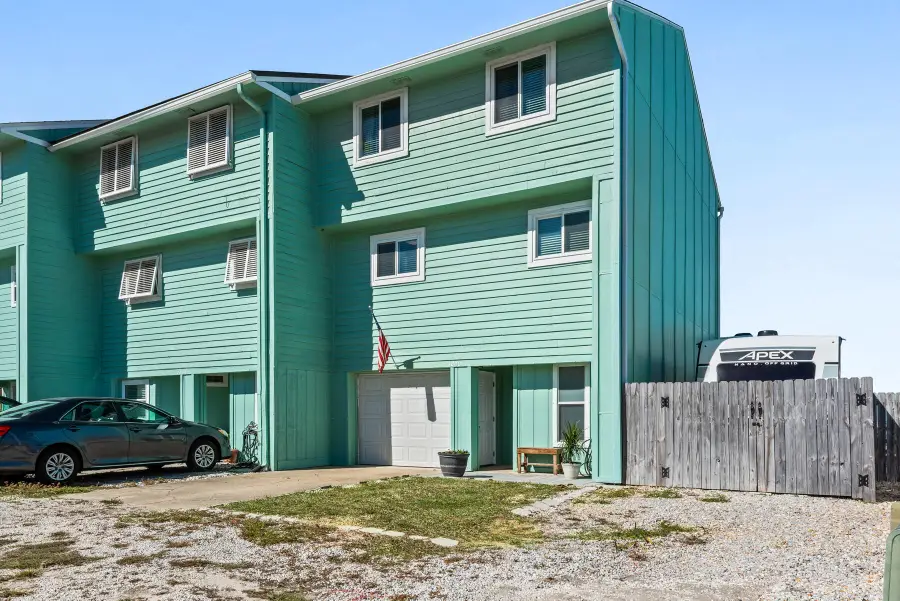 3240 Quietwater Lane, Gulf Breeze, FL 32563 - Image #2