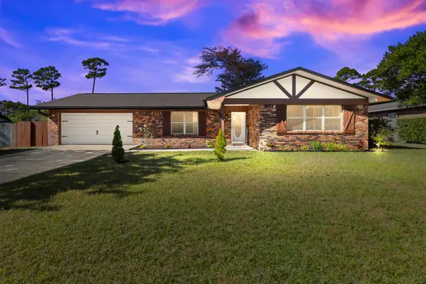 2003 Plumosa Palm Drive, Niceville, FL 32578