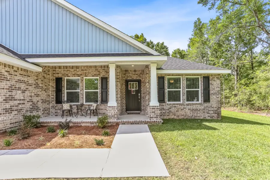 4271 Elvis Presley Drive, Milton, FL 32583 - Image #3