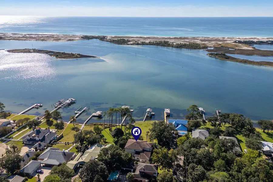 18 Kimbrough Road, Mary Esther, FL 32569 - #3