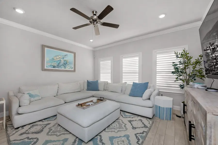 382 Lightning Bug Lane, Freeport, FL 32439 - Image #2