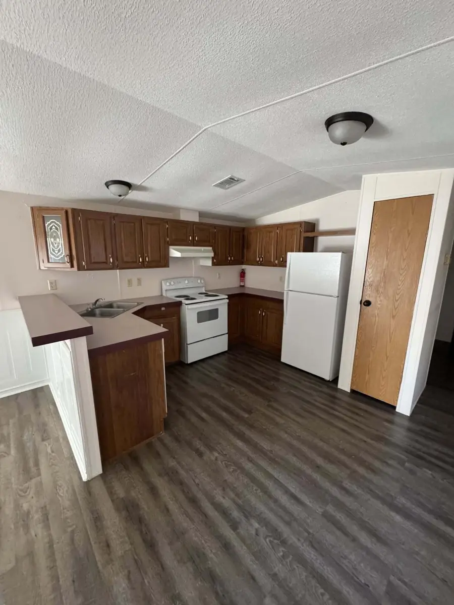 263 Lancelot Road, Defuniak Springs, FL 32433 - Image #3