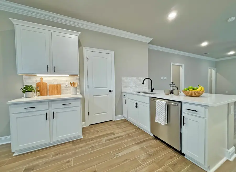 75 Natureview Way, Freeport, FL 32439 - #3