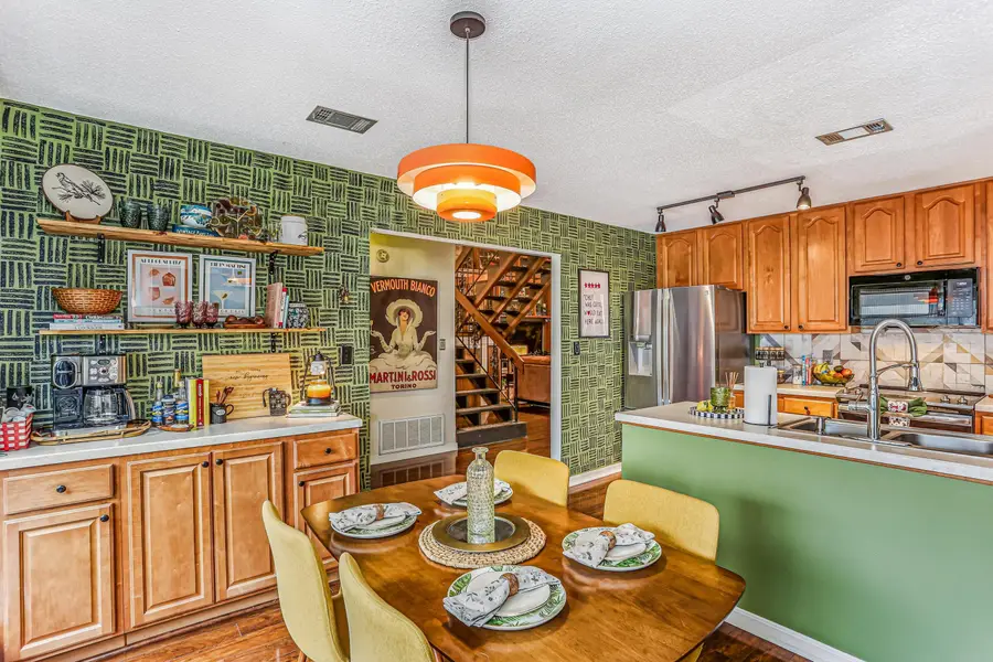 834 Holbrook Circle, Fort Walton Beach, FL 32547 - Image #3