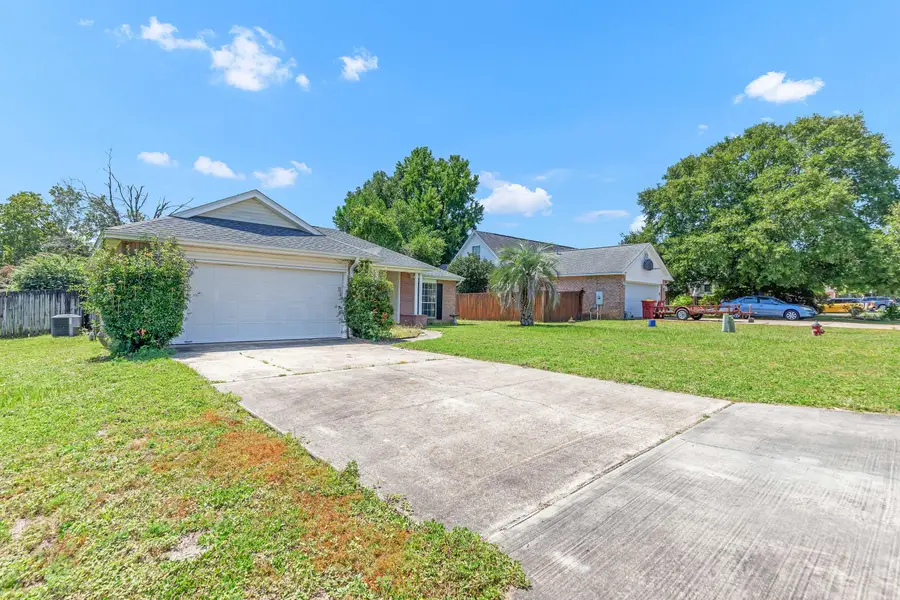 311 Seattle Slew Court, Crestview, FL 32539 - Image #2
