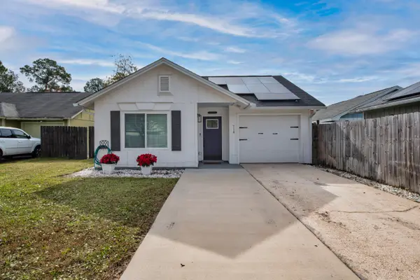 714 Little Crescent Street, Fort Walton Beach, FL 32547