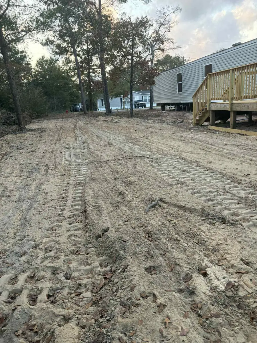 232 N Raphael Road, Defuniak Springs, FL 32433 - Image #2