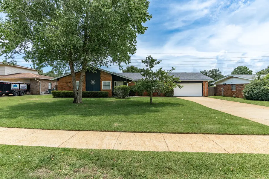 310 NW Jonquil Avenue, Fort Walton Beach, FL 32548 - Image #2