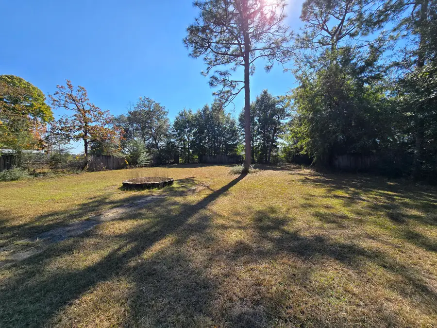 404 Brown Place, Crestview, FL 32539 - Image #2