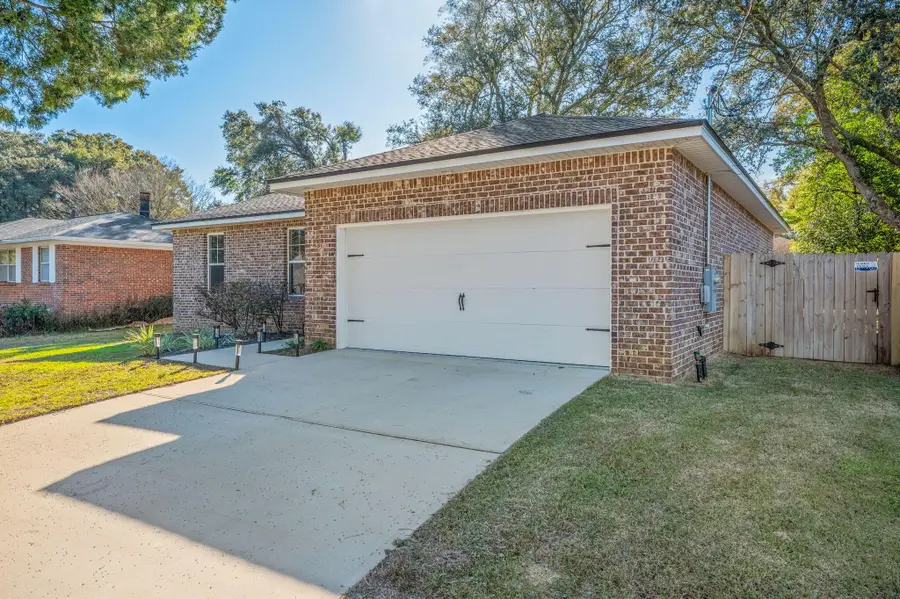 1406 23rd Street, Niceville, FL 32578 - Image #2