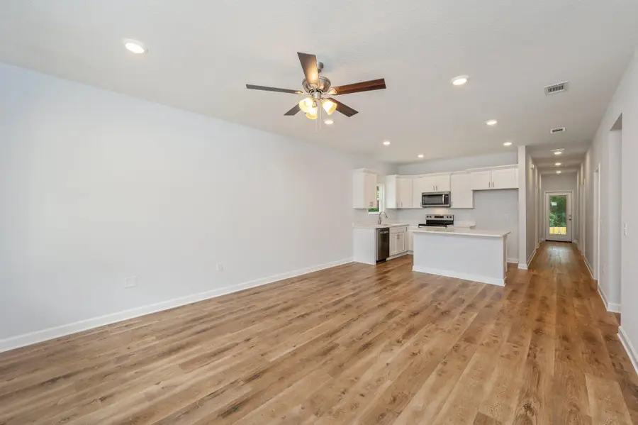 577 Brock Avenue, Crestview, FL 32539 - Image #2