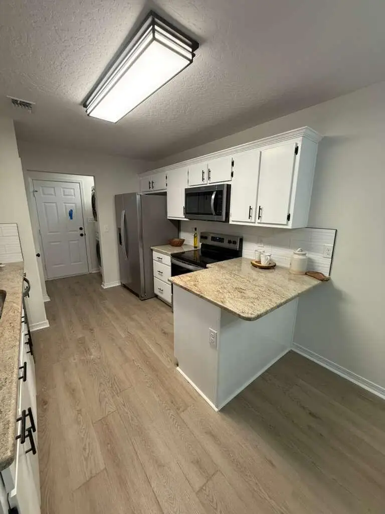 2202 Avenida De Sol, Navarre, FL 32566 - Image #3