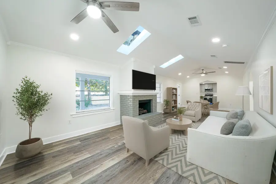 710 Powell Drive, Niceville, FL 32578 - Image #3