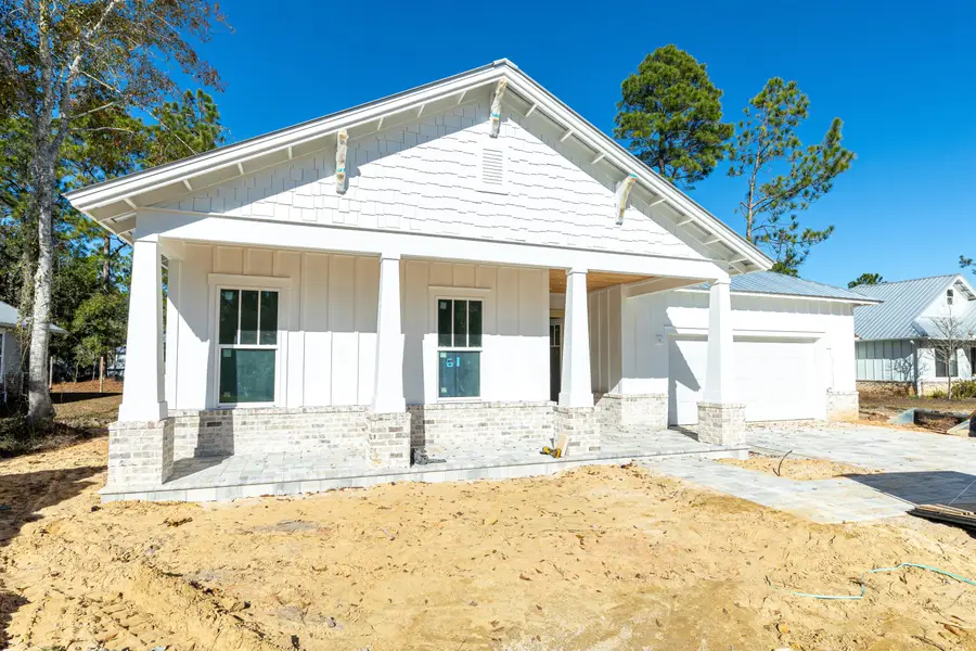 61 E Grizzly Street, Freeport, FL 32439 - #2