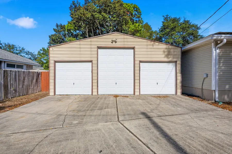 292 Grandview Avenue, Valparaiso, FL 32580 - Image #2