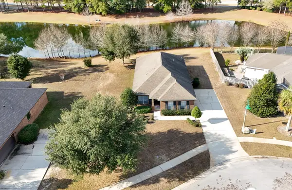 56 Camellia Lane, Freeport, FL 32439