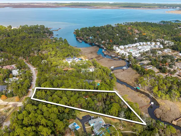 178 Woodland Bayou Drive, Santa Rosa Beach, FL 32459