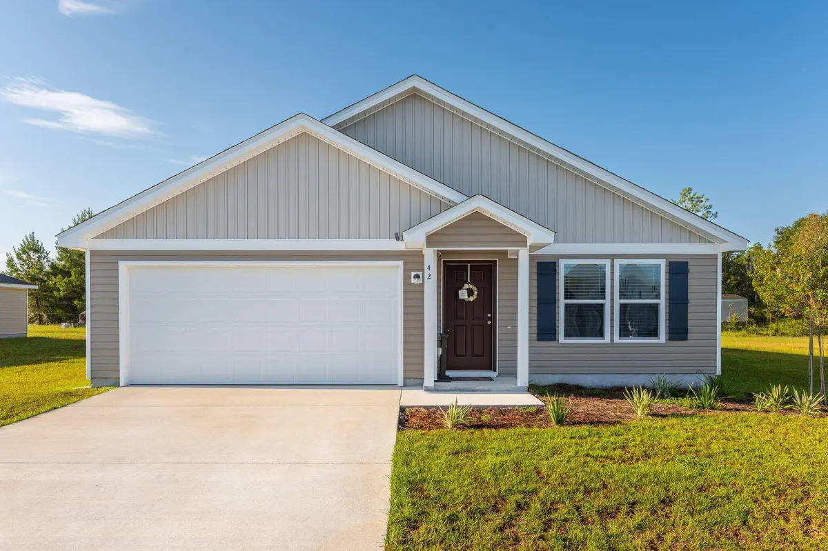 42 E Lockwood Way, Defuniak Springs, FL 32435 - Image #1