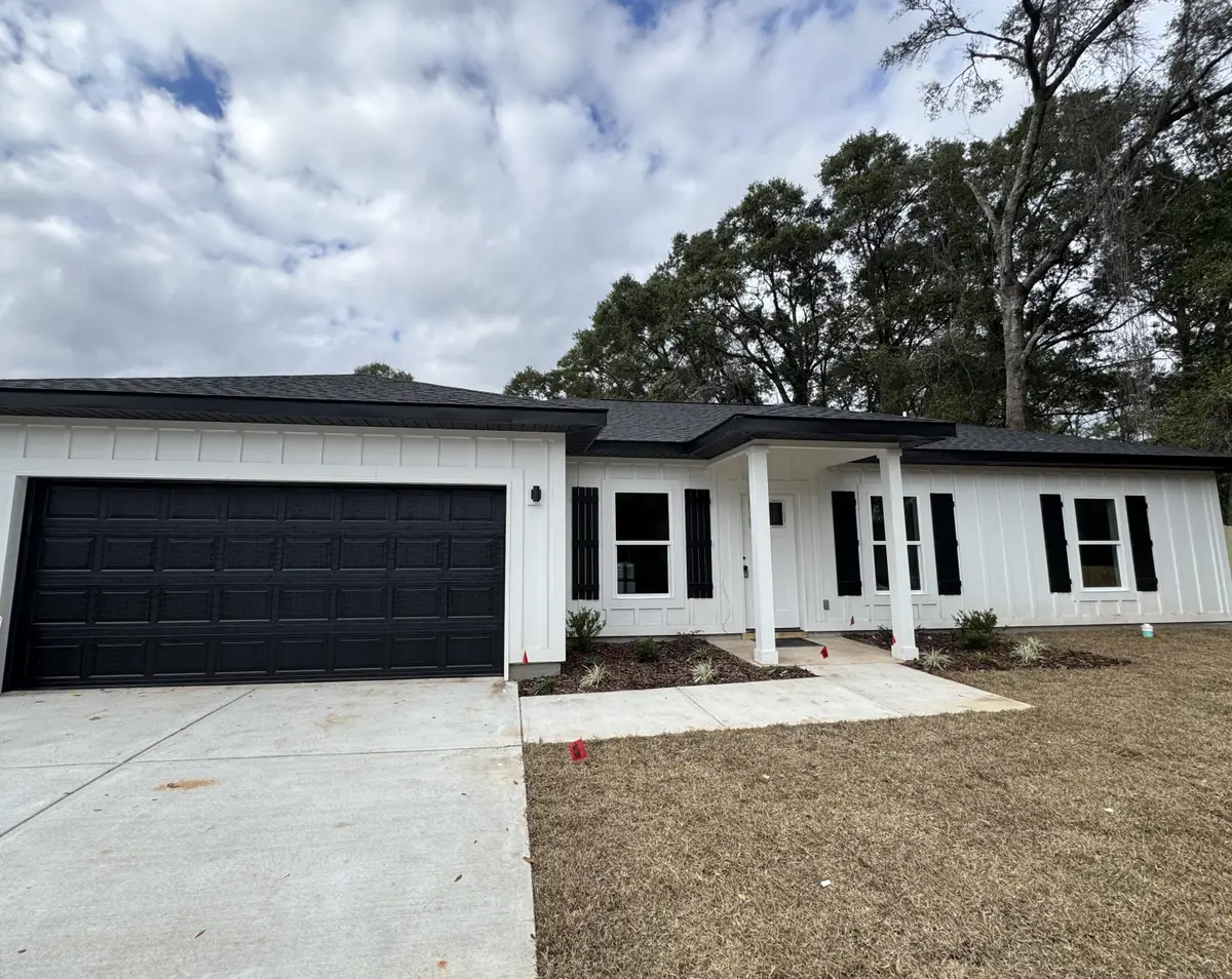 300 Reed Avenue, Crestview, FL 32539 - Image #1