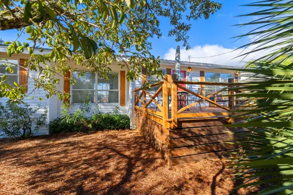 279 Robert Ellis Street, Santa Rosa Beach, FL 32459