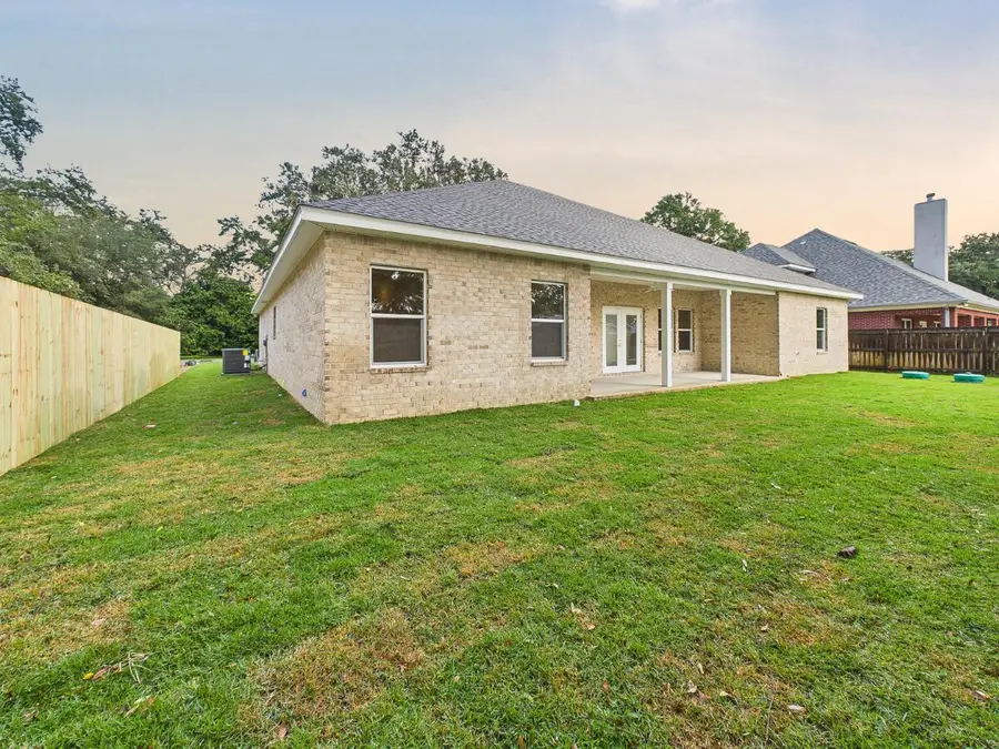 324 Hillcrest Avenue, Valparaiso, FL 32580 - Image #3