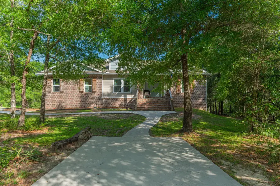 1827 Waterway Drive, Baker, FL 32531 - Image #2