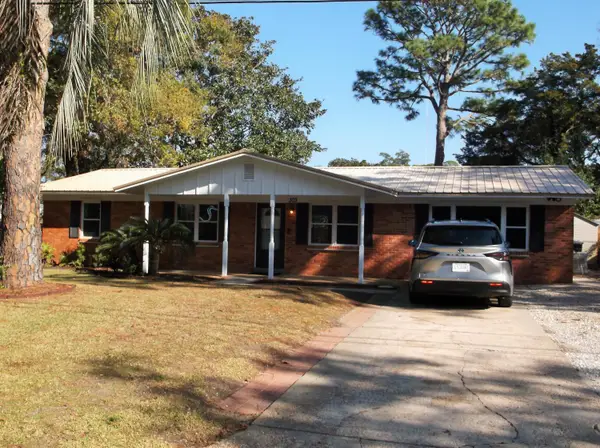 303 NW Linda Lane, Fort Walton Beach, FL 32548