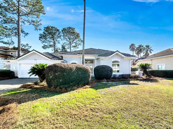 4328 Sunset Beach Circle, Niceville, FL 32578
