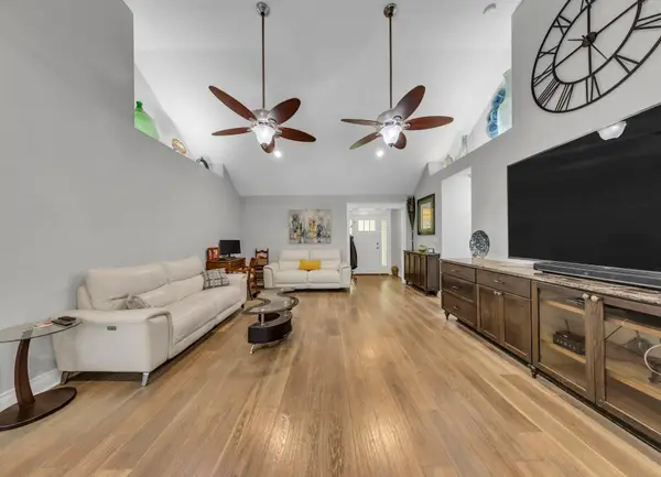 202 Shell Drive, Crestview, FL 32536