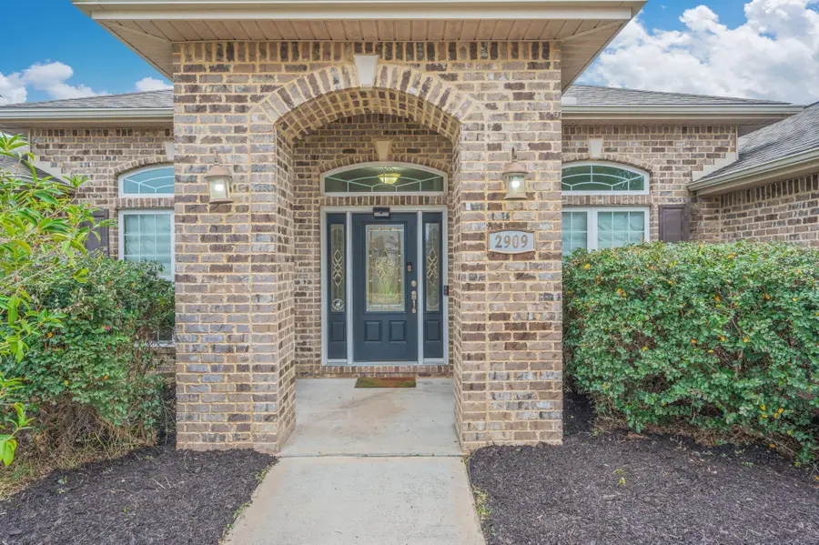 2909 Chancery Lane, Crestview, FL 32539 - #2