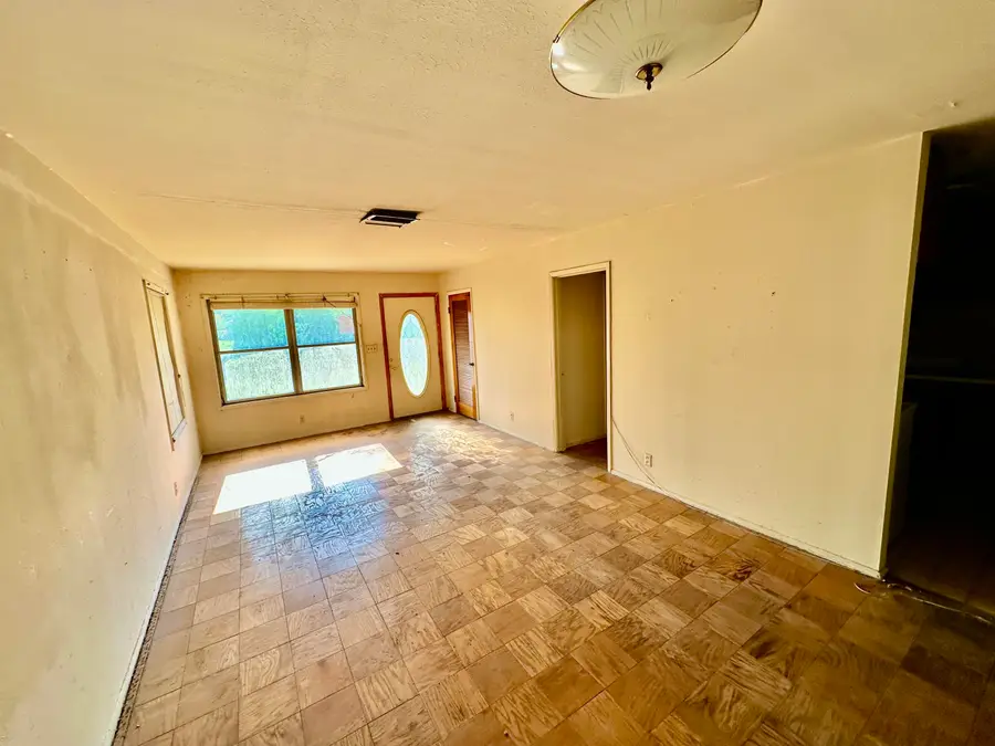 6 Stewart Circle, Fort Walton Beach, FL 32547 - Image #2