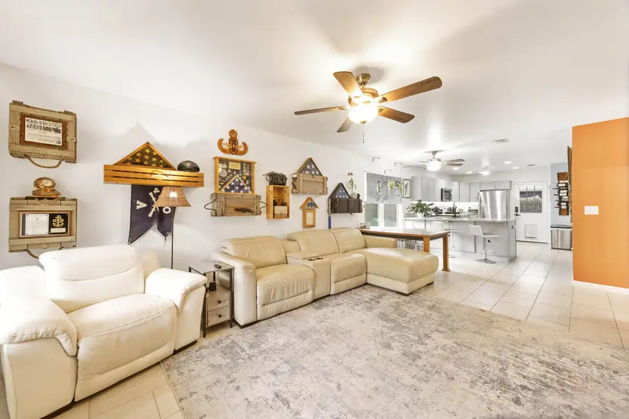 276 E Elm Avenue, Crestview, FL 32536 - Image #3