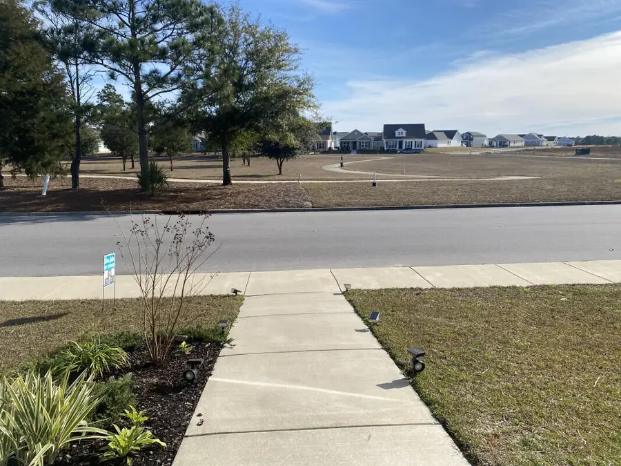 123 Staggerbush Street, Freeport, FL 32439 - Image #2