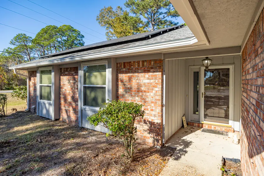 1003 Darlington Oak Drive, Niceville, FL 32578 - Image #2