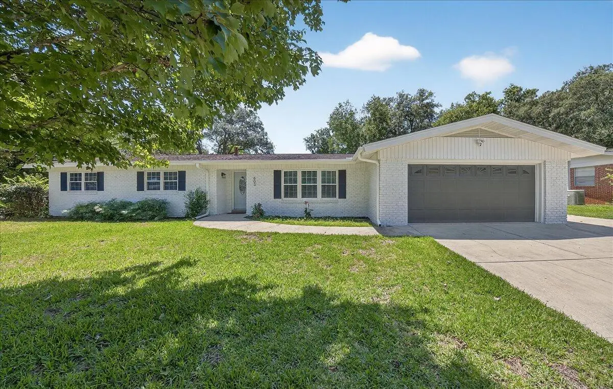 603 NE Golf Course Drive, Fort Walton Beach, FL 32547 - Image #1