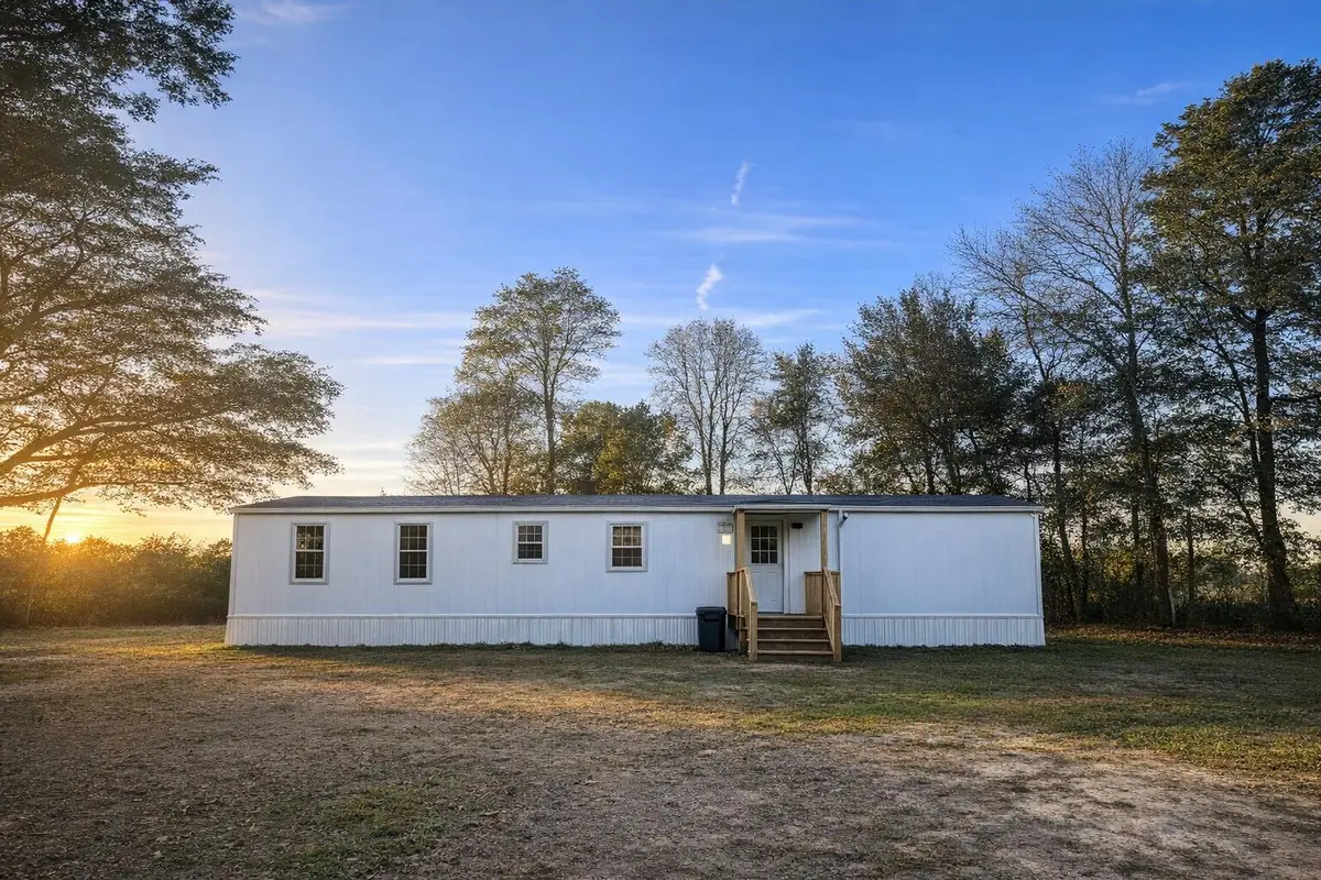 1893 Mathews Road, Defuniak Springs, FL 32433 - Image #1